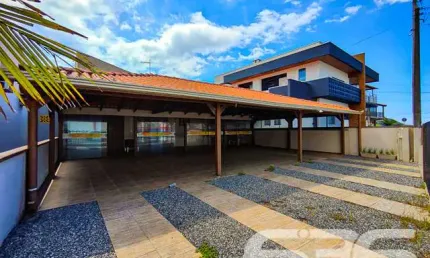 Casa com 3 quartos à venda na Amândio Cabral, 336, Centro, Balneário Barra do Sul