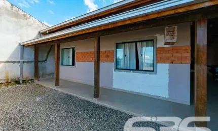 Casa com 3 quartos à venda na Rua dos Mecânicos, 392, Paranaguamirim, Joinville
