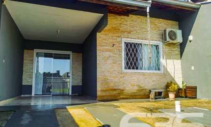 Casa com 2 quartos à venda na Rua Fátima, 7, Jarivatuba, Joinville