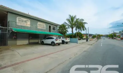 Casa com 6 quartos à venda na Rua Papa João XXIII, 210, Iririú, Joinville