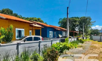 Casa com 6 quartos à venda na Rua Babitonga, 3, Praia do Ervino, São Francisco do Sul