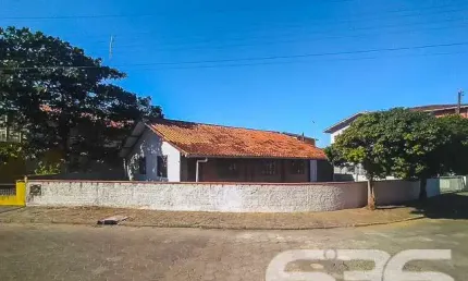 Casa com 4 quartos à venda na Amândio Cabral, 427, Centro, Balneário Barra do Sul