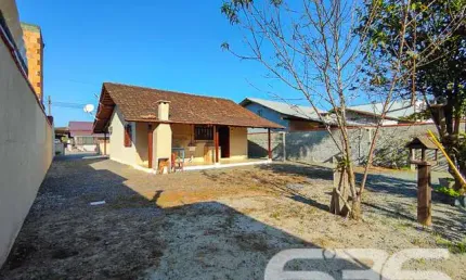Casa com 2 quartos à venda na Nereu Ramos, 142, Salinas, Balneário Barra do Sul