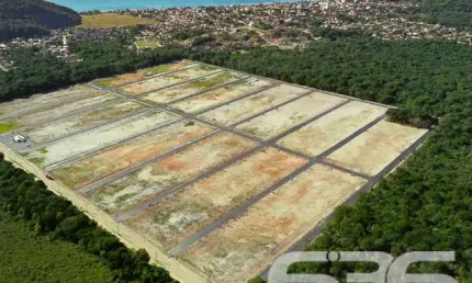 Terreno à venda na Avenida Estados Unidos, Ubatuba, São Francisco do Sul