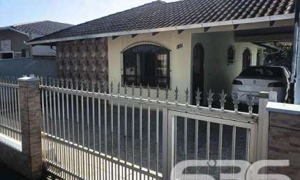 Casa com 3 quartos à venda na Lagoinha, 120, Morro do Meio, Joinville