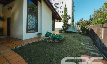 Casa com 3 quartos à venda na Rua Coronel Procópio Gomes, 590, Bucarein, Joinville