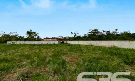 Terreno à venda na Rua Montevidéo, Praia do Ervino, São Francisco do Sul