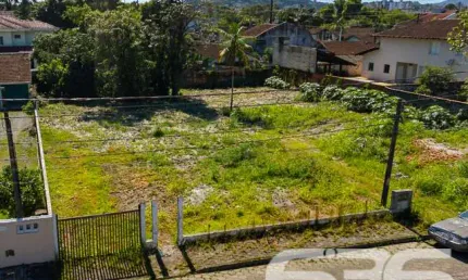Terreno à venda na Rua Coronel Procópio Gomes, 48, Bucarein, Joinville