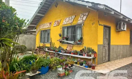 Casa com 3 quartos à venda na Rua Boehmerwald, 58, Boehmerwald, Joinville