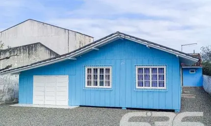 Casa com 3 quartos à venda na Rua Benedito Novo, Ubatuba, São Francisco do Sul