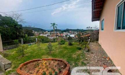 Casa com 3 quartos à venda na Rua dos Mecânicos, 321, Paranaguamirim, Joinville