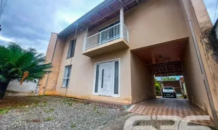 Casa com 3 quartos à venda na Albano Schimdt, 190, Boa Vista, Joinville