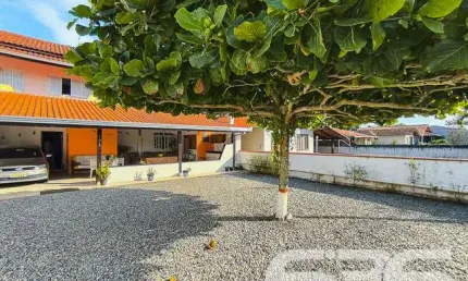 Casa com 4 quartos à venda na Nereu Ramos, 131, Salinas, Balneário Barra do Sul