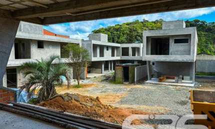Casa em condomínio fechado com 3 quartos à venda na Rua Quinze de Novembro, Glória, Joinville