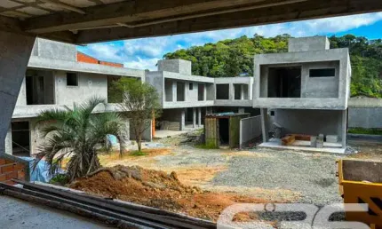 Casa em condomínio fechado com 3 quartos à venda na Rua Quinze de Novembro, Glória, Joinville