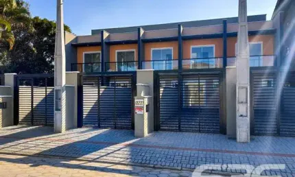 Casa com 2 quartos à venda na Rua Monsenhor Gercino, 429, João Costa, Joinville