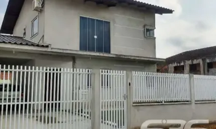 Casa com 3 quartos à venda na Rua dos Mecânicos, 374, Paranaguamirim, Joinville