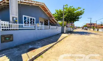 Casa com 3 quartos à venda na Amândio Cabral, 270, Centro, Balneário Barra do Sul