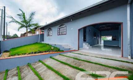 Casa com 3 quartos à venda na Rua Fátima, 252, Jarivatuba, Joinville