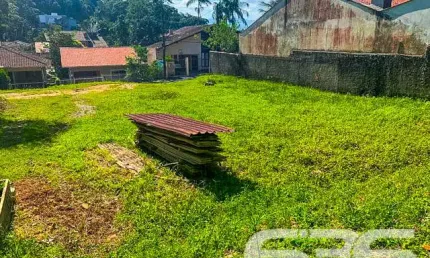 Terreno à venda na Rua Quinze de Novembro, 427, Glória, Joinville