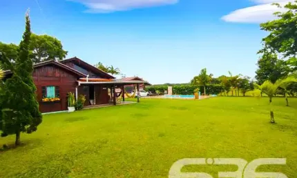 Chácara / sítio com 3 quartos à venda na Perequê, 1045, Pinheiros, Balneário Barra do Sul