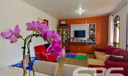 Casa com 3 quartos à venda na Voluntários Da Patria, 235, Itaum, Joinville