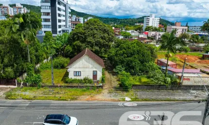 Casa com 1 quarto à venda na Pastor Guilherme Raú, 164, Saguaçu, Joinville