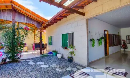 Casa com 4 quartos à venda na Jaraguá Do Sul, 236, Costeira, Balneário Barra do Sul
