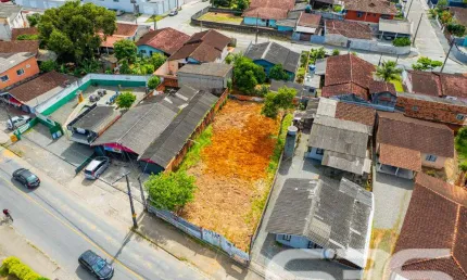 Terreno à venda na Rua Fátima, 1267, Jarivatuba, Joinville