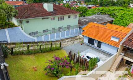Casa com 3 quartos à venda na Rua Santa Catarina, 335, Floresta, Joinville