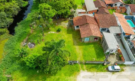 Casa com 5 quartos à venda na Amândio Cabral, 135, Centro, Balneário Barra do Sul