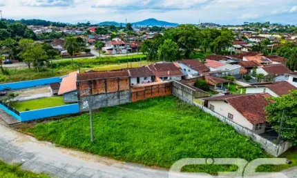 Terreno à venda na Rua Monsenhor Gercino, 3, João Costa, Joinville