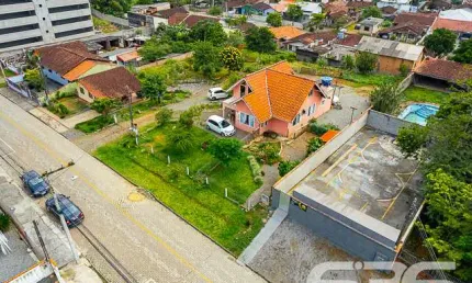 Casa com 5 quartos à venda na Rua Boehmerwald, 485, Boehmerwald, Joinville