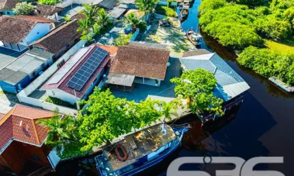 Casa com 3 quartos à venda na Amândio Cabral, 77, Centro, Balneário Barra do Sul