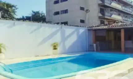 Casa com 5 quartos à venda na Rua Alexandre Schlemm, 228, Anita Garibaldi, Joinville