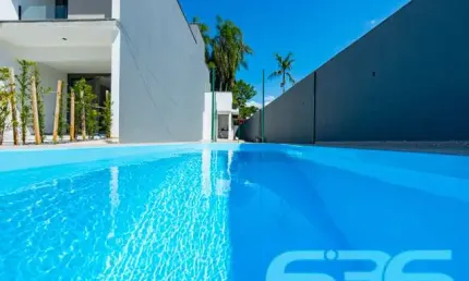 Casa com 3 quartos à venda na Voluntários Da Patria, 85, Itaum, Joinville