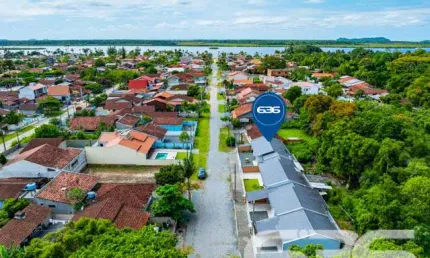 Casa com 3 quartos à venda na Perequê, Pinheiros, Balneário Barra do Sul
