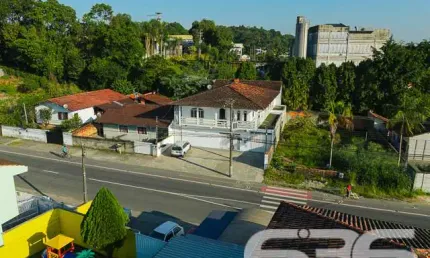 Casa com 1 quarto à venda na Voluntários Da Patria, 208, Itaum, Joinville