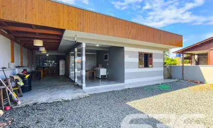 Casa com 2 quartos à venda na Amândio Cabral, 148, Centro, Balneário Barra do Sul