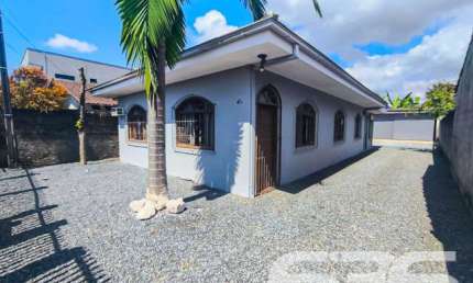 Casa com 3 quartos à venda na Rua Selma Doering Bruhns, 237, Jardim Iririú, Joinville