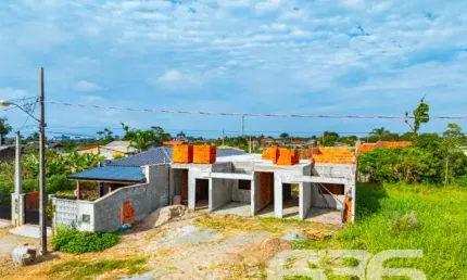Casa com 2 quartos à venda na Nereu Ramos, 166, Salinas, Balneário Barra do Sul