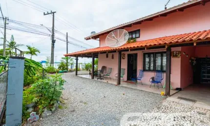Casa com 2 quartos à venda na Jaraguá Do Sul, 2039, Costeira, Balneário Barra do Sul