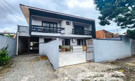 Casa com 7 quartos à venda na Rua Santa Catarina, 507, Floresta, Joinville