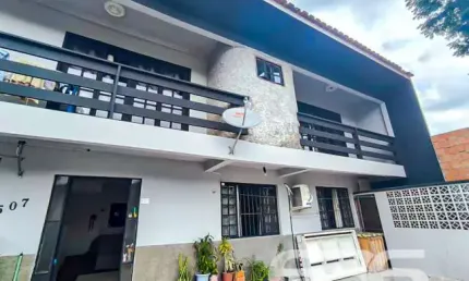 Casa com 7 quartos à venda na Rua Santa Catarina, 507, Floresta, Joinville