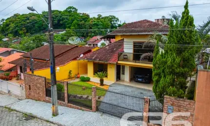 Casa com 4 quartos à venda na Rua Almirante Jaceguay, 533, Costa e Silva, Joinville
