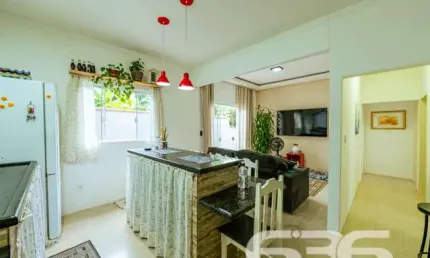 Casa com 3 quartos à venda na Voluntários Da Patria, 165, Itaum, Joinville