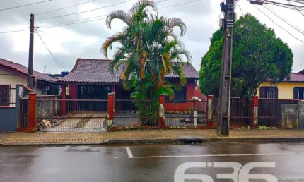 Casa com 4 quartos à venda na Rua Tuiuti, 273, Aventureiro, Joinville