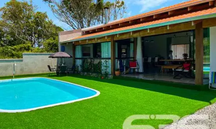 Casa com 2 quartos à venda na Rua Treze, Praia do Ervino, São Francisco do Sul