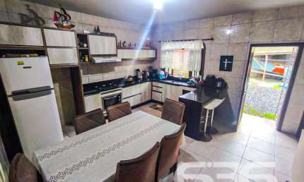 Casa com 4 quartos à venda na Rua Monsenhor Gercino, 180, João Costa, Joinville