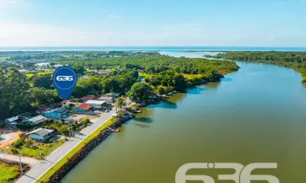 Casa com 2 quartos à venda na Estrada Prefeito Miguel Tito Rosa, 5667, Barra do Itapocú, Araquari